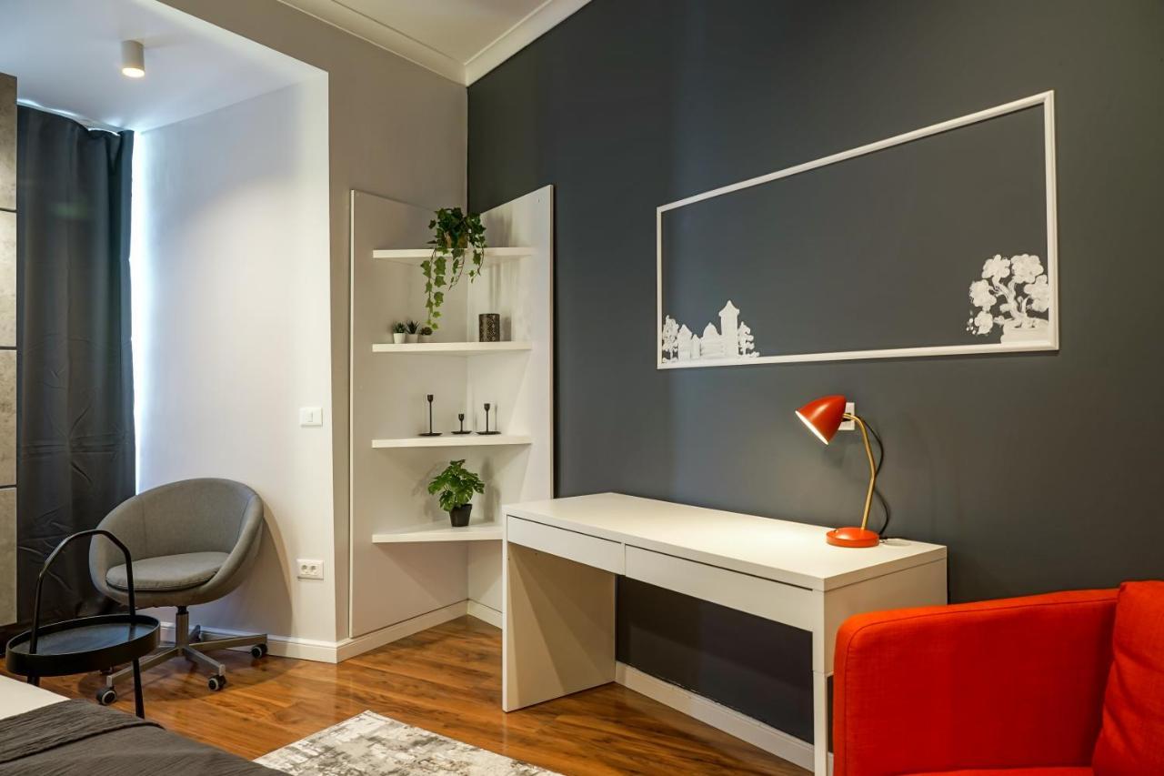 Charming 2bdr Apt Downtown * Bucharest