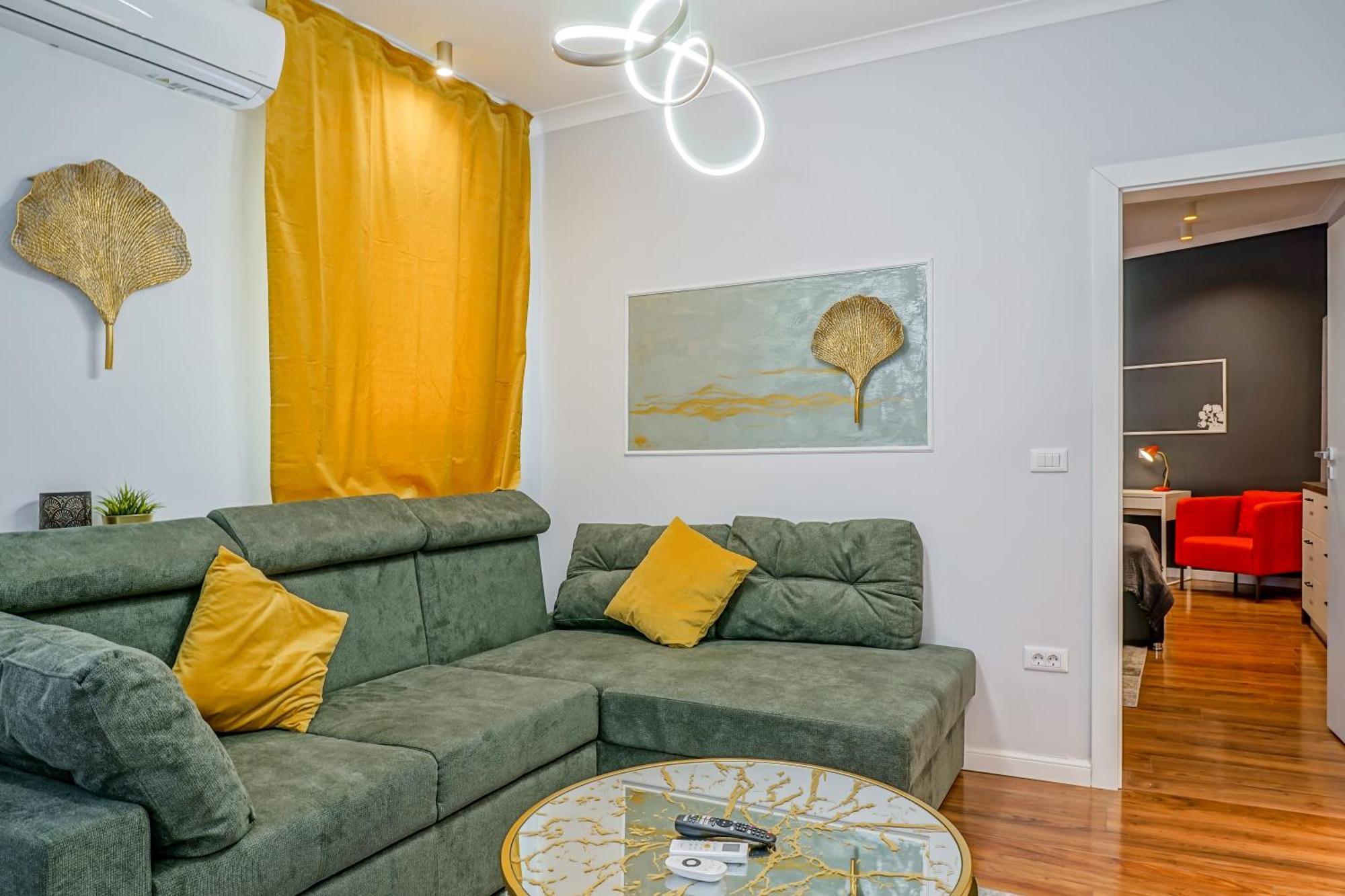 Charming 2bdr Apt Downtown Bucharest