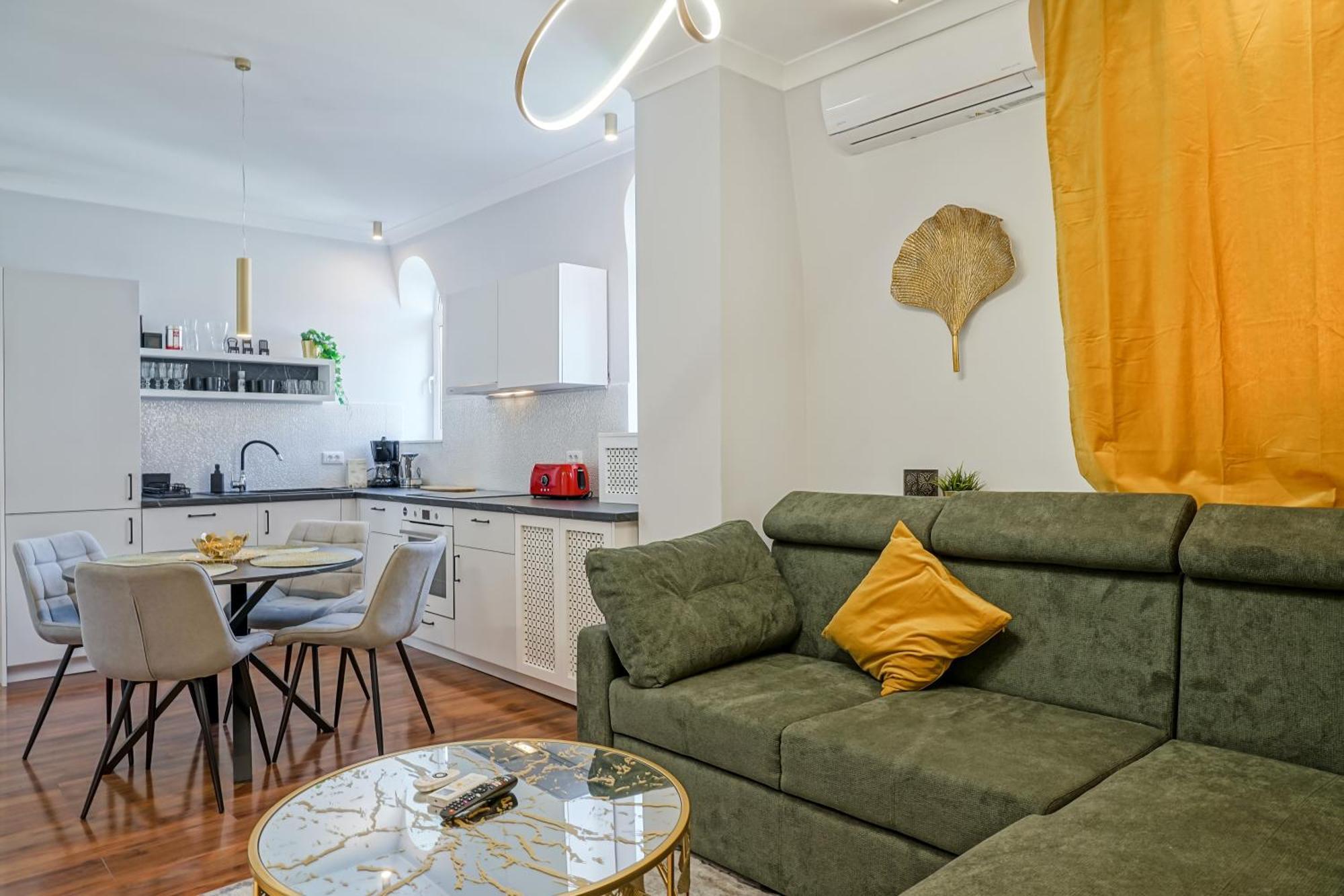 Charming 2bdr Apt Downtown Bucharest